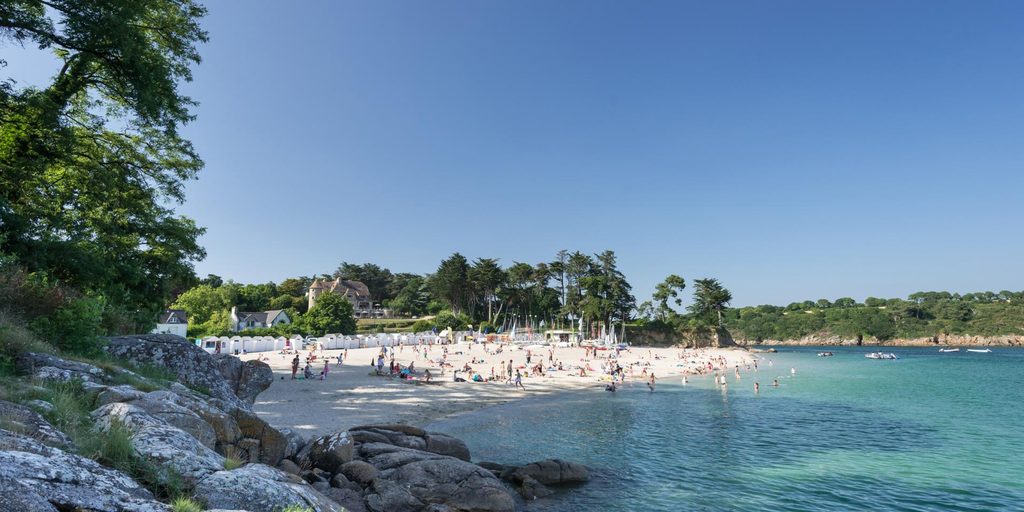 Plage de Port Manec'h sur la côte du Finistère Sud